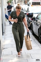 Outside_AOL_Build_in_London_20_07_17_281129.jpg