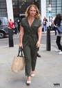 Имя файла=Outside_AOL_Build_in_London_20_07_17_282429.jpg
Размер файла=403КБ
Размеры=1697x2409
Дата=Июль 29, 2017 Outside_AOL_Build_in_London_20_07_17_282429.jpg