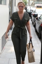 Outside_AOL_Build_in_London_20_07_17_284529.jpg