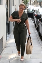 Outside_AOL_Build_in_London_20_07_17_284929.jpg