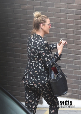 Arriving_at_the_ITV_Studios_05_09_17_281129.jpg