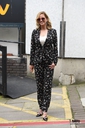 Имя файла=Leaving_the_ITV_Studios_05_09_17_283529.jpg
Размер файла=2626КБ
Размеры=1797x2700
Дата=Сент 05, 2017 Leaving_the_ITV_Studios_05_09_17_283529.jpg