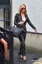 Имя файла=Leaving_the_ITV_Studios_05_09_17_28429.jpg
Размер файла=3076КБ
Размеры=1799x2700
Дата=Сент 05, 2017 Leaving_the_ITV_Studios_05_09_17_28429.jpg