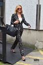 Leaving_the_ITV_Studios_05_09_17_28529.jpg