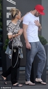 Имя файла=Sarah_Harding_and_Chad_Johnson_put_on_a_show_of_unity_to_leave_hotel_28_08_17_283929.jpg
Размер файла=41КБ
Размеры=308x567
Дата=Сент 10, 2017 Sarah_Harding_and_Chad_Johnson_put_on_a_show_of_unity_to_leave_hotel_28_08_17_283929.jpg
