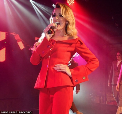 G-A-Y_16_09_17_288129.jpg