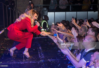 G-A-Y_16_09_17_289229.jpg
