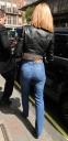 Nicola_Roberts_leaving_Mayfair_Hotel_100709_22.jpg