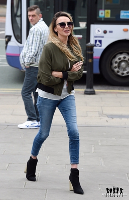 Arriving_at_Gaydio_Radio_Station_Manchester_27_09_17_281929.jpg