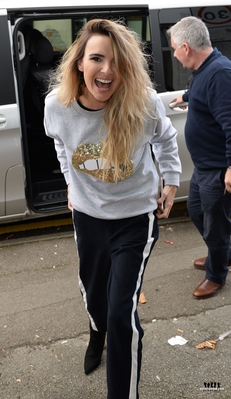 Arriving_at_Signal_Radio_in_Stoke_on_Trent_26_09_17_28929.jpg