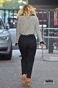Имя файла=Outside_the_ITV_studios_26_09_17_281729.jpg
Размер файла=3652КБ
Размеры=1999x3000
Дата=Сент 29, 2017 Outside_the_ITV_studios_26_09_17_281729.jpg