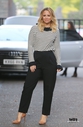 Имя файла=Outside_the_ITV_studios_26_09_17_283229.jpg
Размер файла=2649КБ
Размеры=1968x3000
Дата=Сент 29, 2017 Outside_the_ITV_studios_26_09_17_283229.jpg