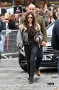 Имя файла=Arriving_at_the_L_Oreal_Paris_Fashion_Show_01_10_17_28729.jpg
Размер файла=1811КБ
Размеры=2549x3922
Дата=Окт 01, 2017 Arriving_at_the_L_Oreal_Paris_Fashion_Show_01_10_17_28729.jpg