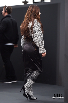 L_Oreal_Paris_Fashion_Show_01_10_17_2811029.jpg