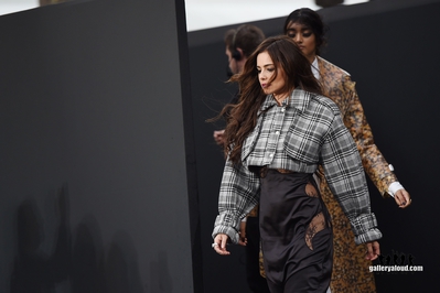 L_Oreal_Paris_Fashion_Show_01_10_17_2811129.jpg