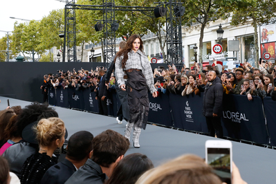 L_Oreal_Paris_Fashion_Show_01_10_17_2817029.jpg