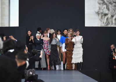 L_Oreal_Paris_Fashion_Show_01_10_17_2817929.jpg