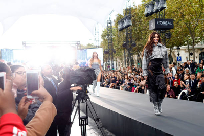 L_Oreal_Paris_Fashion_Show_01_10_17_2820929.jpg