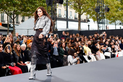 L_Oreal_Paris_Fashion_Show_01_10_17_2822029.jpg