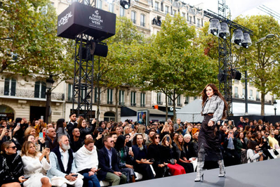 L_Oreal_Paris_Fashion_Show_01_10_17_2822129.jpg