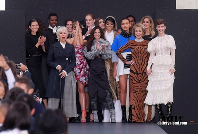L_Oreal_Paris_Fashion_Show_01_10_17_282529.jpg