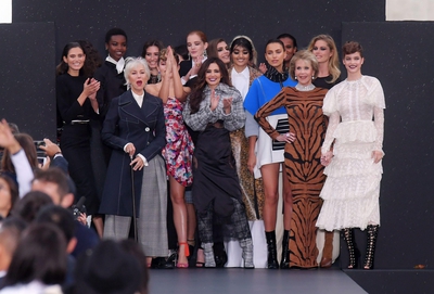 L_Oreal_Paris_Fashion_Show_01_10_17_284829.jpg