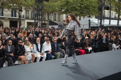 L_Oreal_Paris_Fashion_Show_01_10_17_286029.jpg