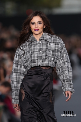 L_Oreal_Paris_Fashion_Show_01_10_17_287429.jpg