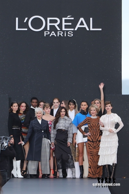 L_Oreal_Paris_Fashion_Show_01_10_17_288029.jpg