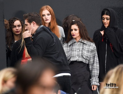 L_Oreal_Paris_Fashion_Show_01_10_17_288429.jpg