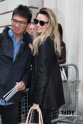 At_BBC_Radio_2_studios_03_10_17_281829.jpg