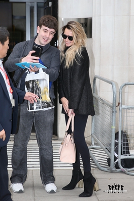 At_BBC_Radio_2_studios_03_10_17_283029.jpg