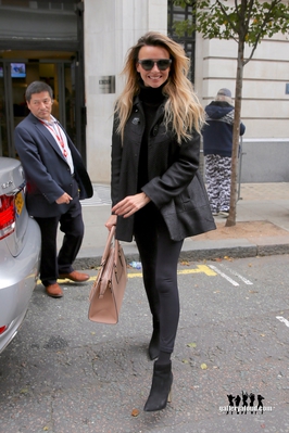 At_BBC_Radio_2_studios_03_10_17_283629.jpg