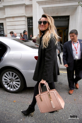 At_BBC_Radio_2_studios_03_10_17_283929.jpg
