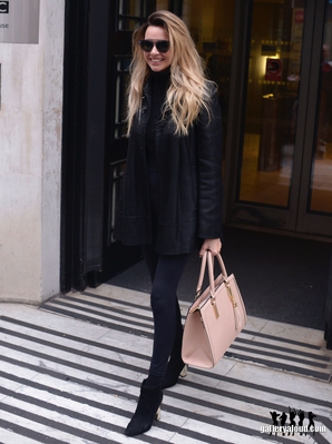 At_BBC_Radio_2_studios_03_10_17_287129.jpg