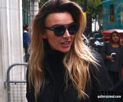 At_BBC_Radio_2_studios_03_10_17_287629.jpg