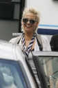 Sarah_Harding_on_the_set_of_St_Trinians_movie_110709_35.jpg