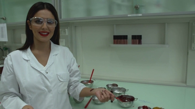 Come_Behind_the_Scenes_with_the_NEW_L_OrealXCheryl_Lip_Kits_mp40080.jpg