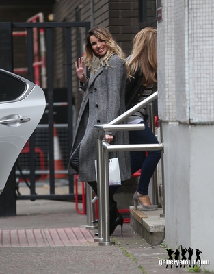 Leaving_the_ITV_Studios_10_10_17_28829.jpg