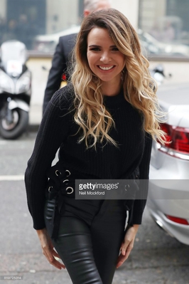 Outside_the_BBC_Radio_2_studios_10_10_17_285229.jpg