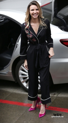 Leaving_the_ITV_studios_26_10_17_28129.jpg