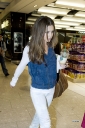 Cheryl_Cole_at_Heathrow_airport_130709_3.jpg