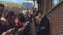Cheryl_Meets_Fans_at_Prince2592s_Trust_Centre_Opening_mp40061.jpg