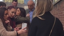 Cheryl_Meets_Fans_at_Prince2592s_Trust_Centre_Opening_mp40124.jpg