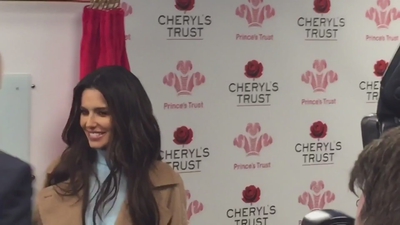 Cheryl_Opens_Prince2592s_Trust_Centre_mp40105.jpg