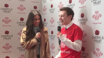 Priceless_reaction_as_Cheryl_surprises_young_person_live_on_stage_in_Newcastle_mp40165.jpg