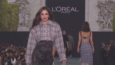 Defile_L_Oreal_Paris_Champs-Elysees_2017_mp40212.jpg