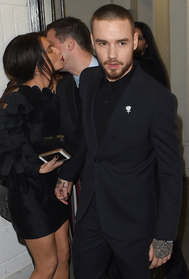 Leaving_the_Universal_Music_Brits_Awards_afterparty_at_The_Ned_hotel_22_02_18_281929.jpg