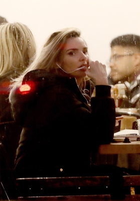 At_a_coffee_shop_in_London_10_03_18_28729.jpg