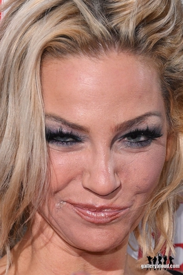 OK21_Magazine_25th_anniversary_party_21_03_18_28629.jpg